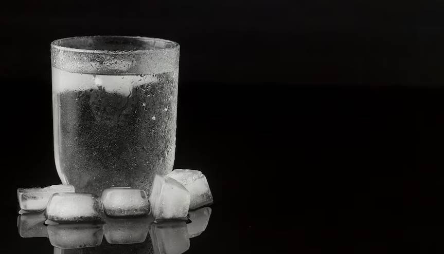 How Many Ice Cubes Should I Eat to Lose Weight