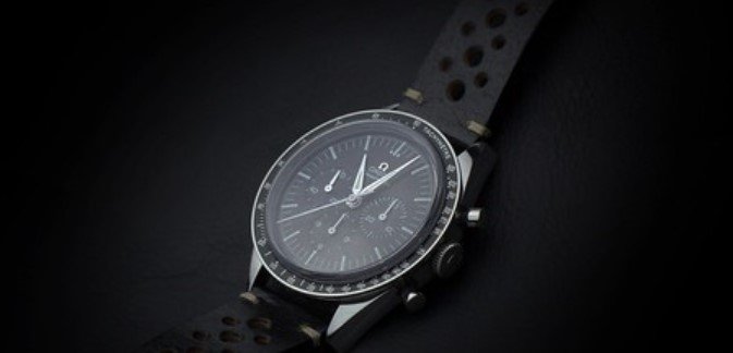 Omega Launches a New White Dial Speedmaster in Steel with a Lacquer Finish