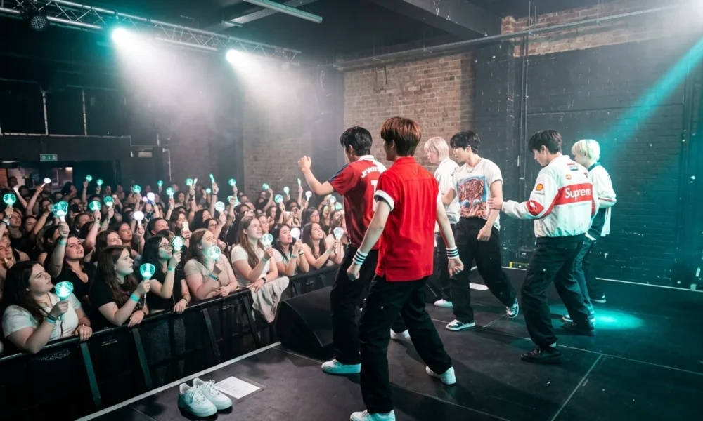 LUN8 London 229 concert Beyond the Moon tour